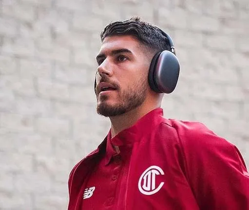 (Instagram: @pedroraulgaray) - Pedro Raul jogador do Toluca - Reprodução/Divulgação